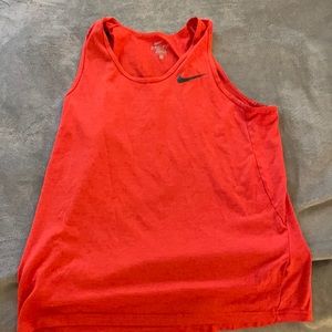 Nike tank